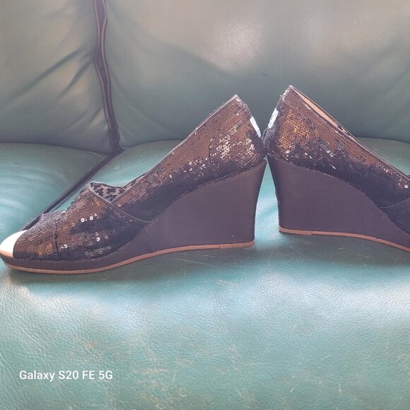 Toms Sequin Open Toe Platform Wedges - Picture 3 of 5